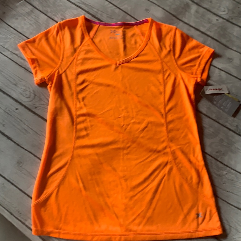 Woman’s athletic top